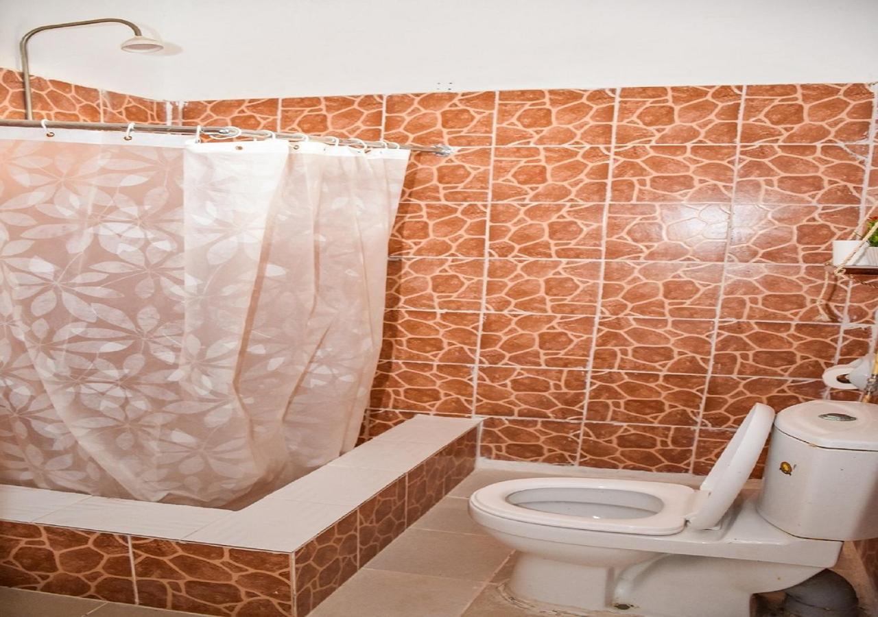 فيلا Ole Munyak-4 Bed House On The Hill نيفاشا المظهر الخارجي الصورة