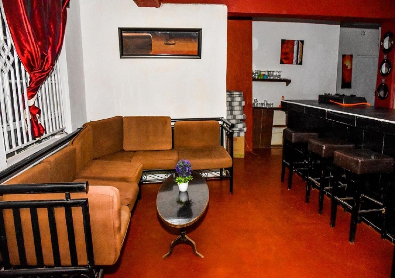 فيلا Ole Munyak-4 Bed House On The Hill نيفاشا المظهر الخارجي الصورة